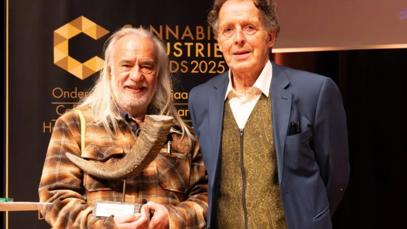 ‘Uitvinder van de coffeeshop’ Wernard Bruining geëerd met Koos Zwart Award