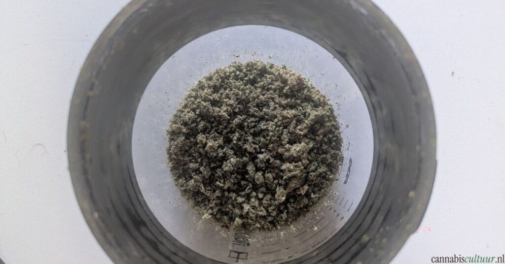 Pot by Noids review 10 gram wiet in de pot